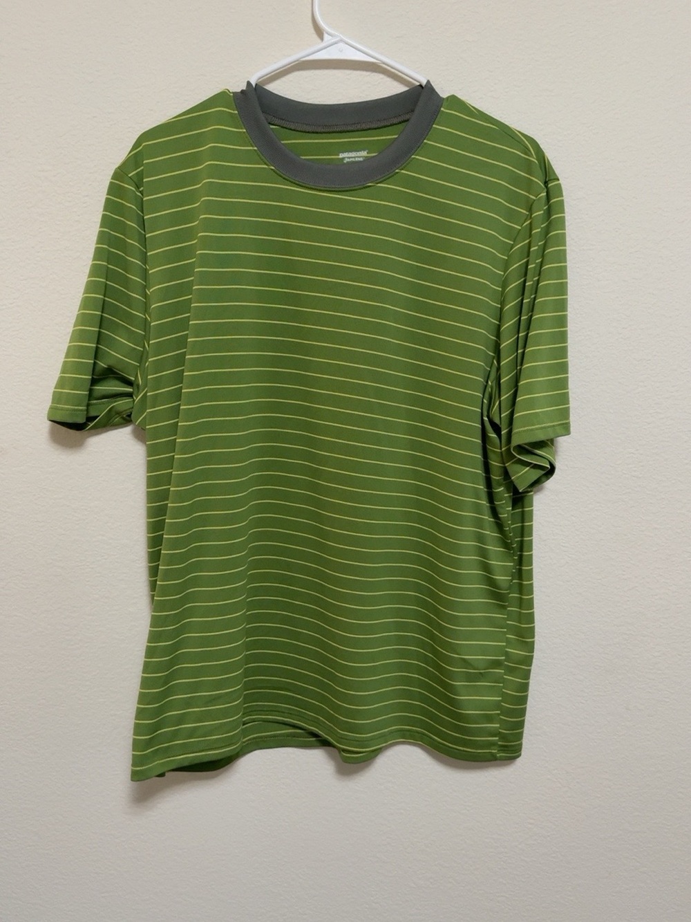 Patagonia Capilene Men's XL Green Striped Performance Shirt Made in USA